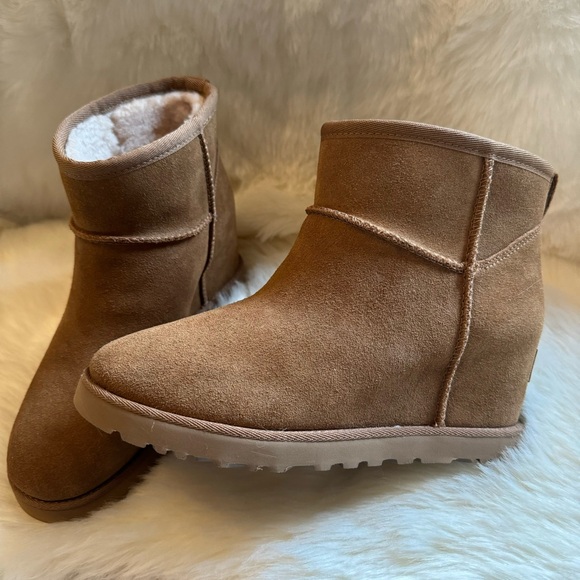 🆕 Ugg Classic Femme Mini - 6 - Picture 10 of 11